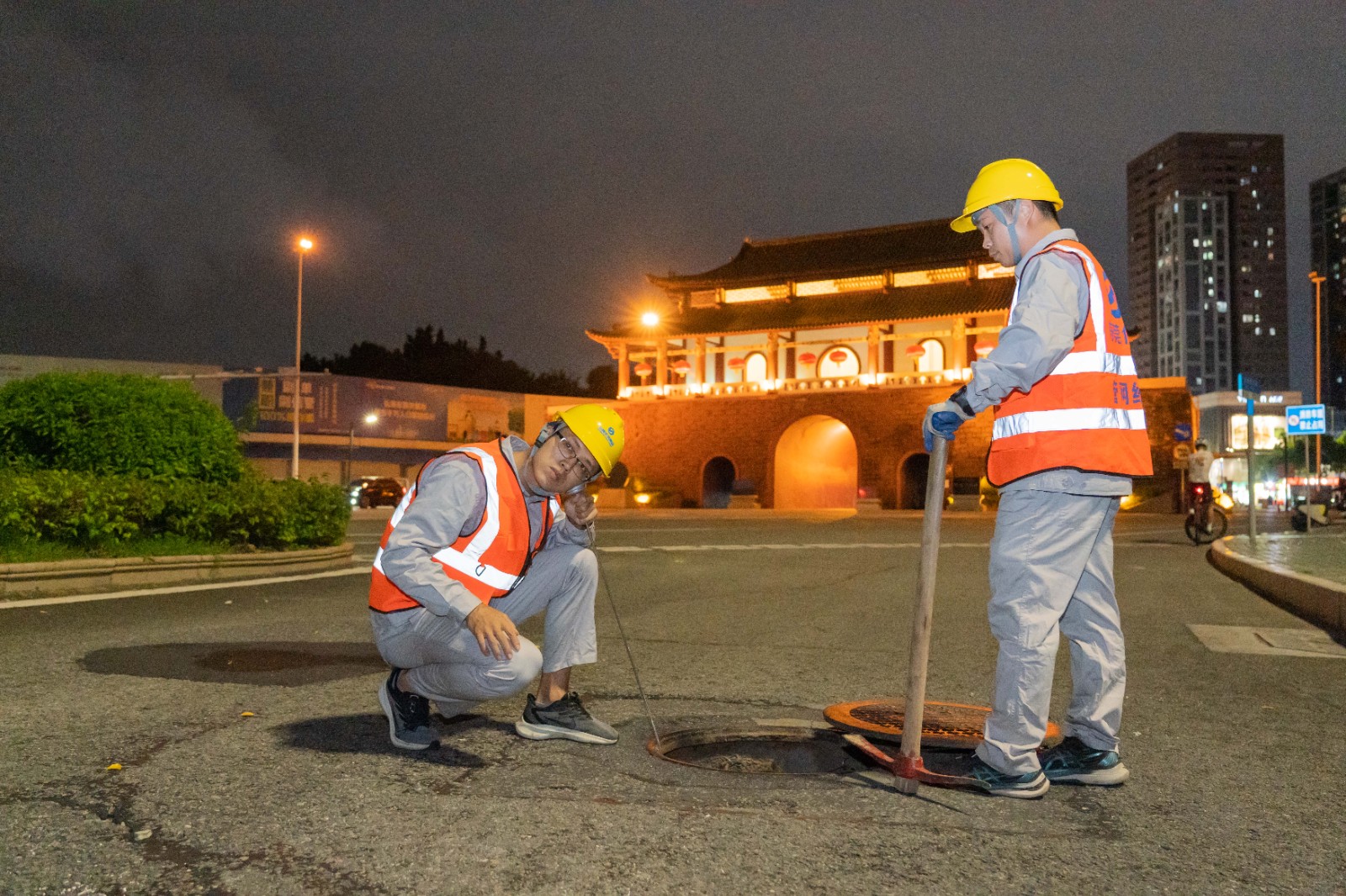 BIN01014.jpg BIN01014.jpg