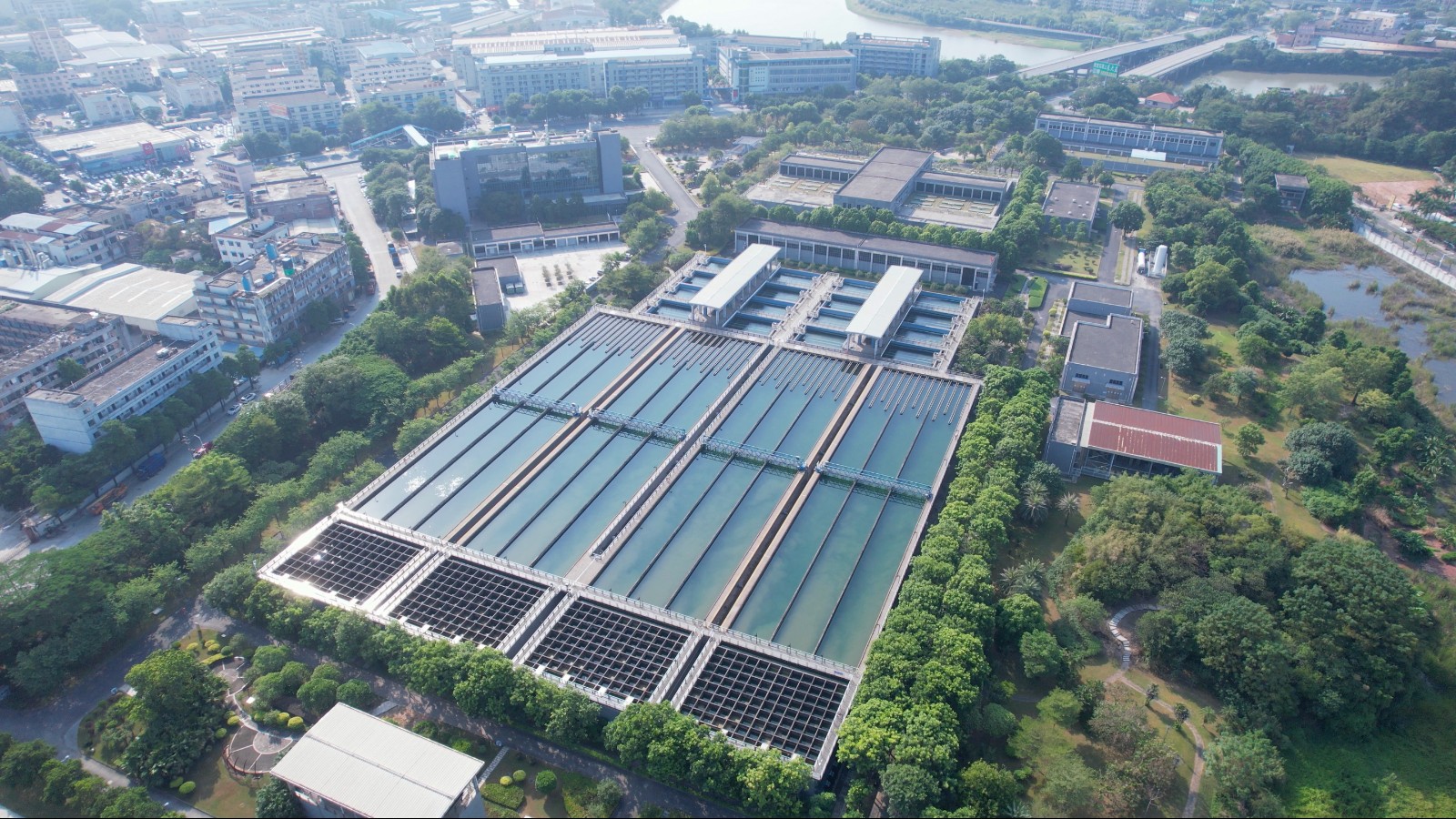 市水務(wù)集團(tuán)供水公司下屬第六水廠.jpg 市水務(wù)集團(tuán)供水公司下屬第六水廠.jpg