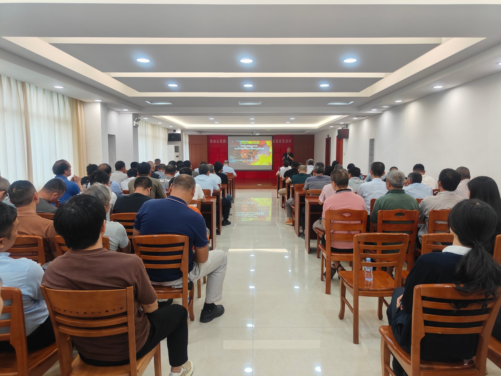 開展消防安全知識培訓(xùn)講座 (2).jpg