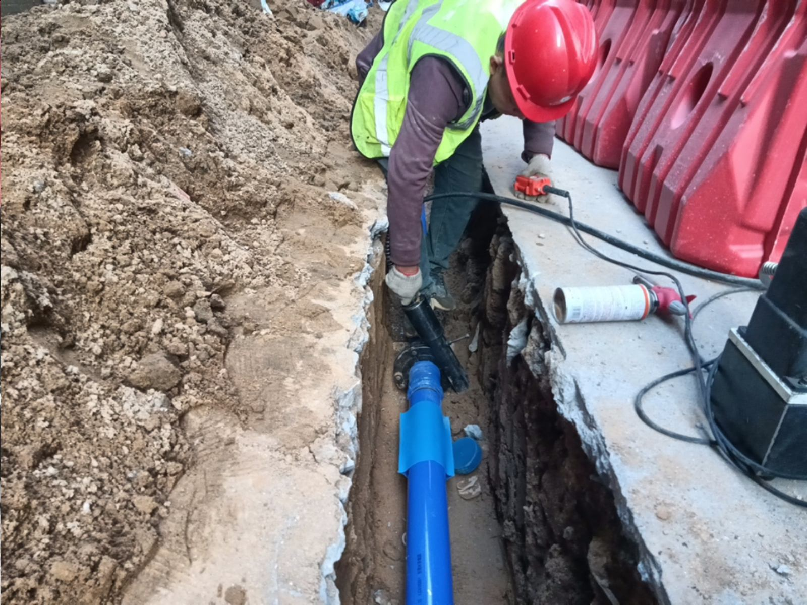 4.供水老舊管網(wǎng)更新改造.png 4.供水老舊管網(wǎng)更新改造.png