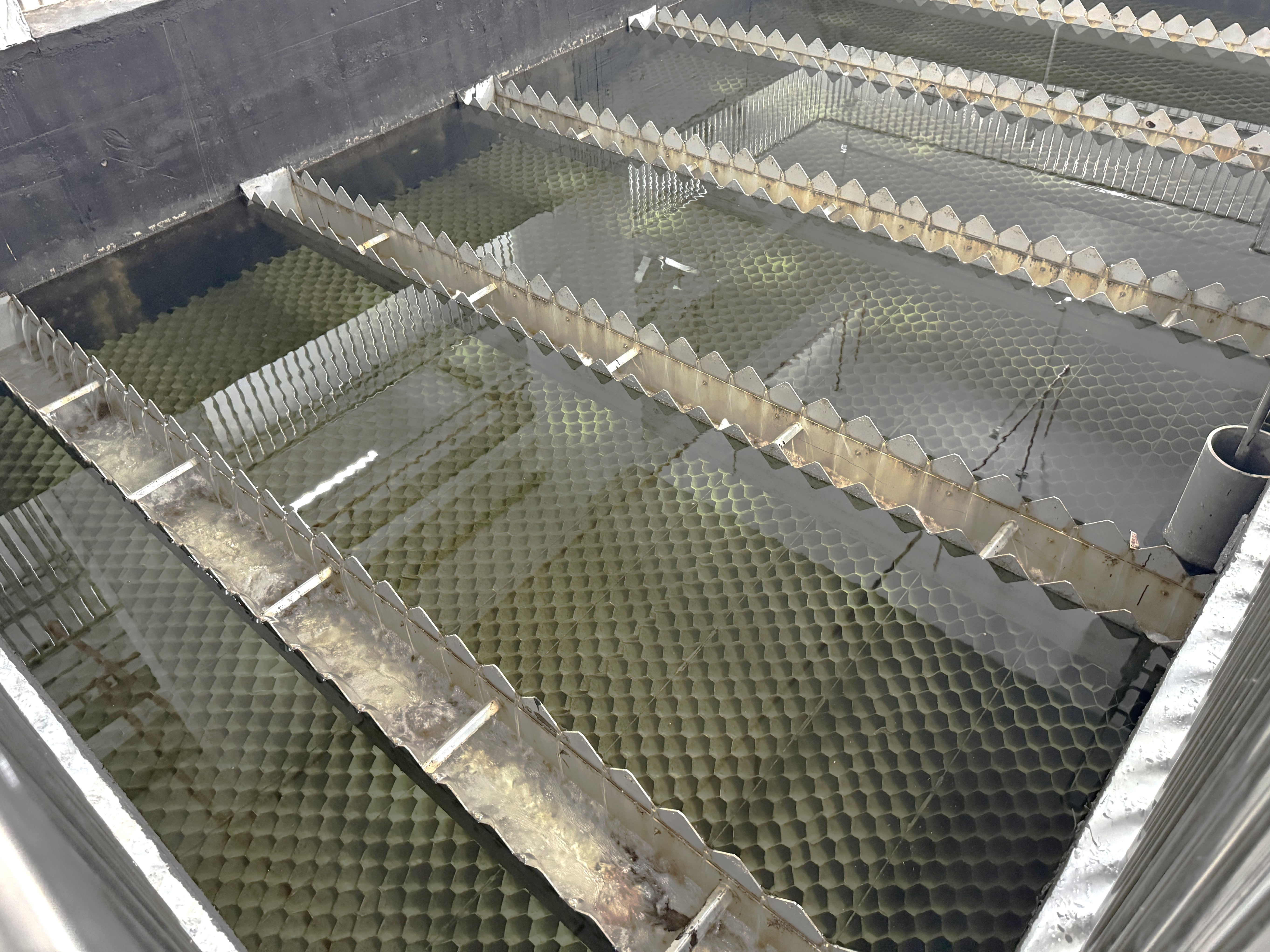 黃江梅塘水質(zhì)凈化廠一期工程高效沉淀池2.jpg 黃江梅塘水質(zhì)凈化廠一期工程高效沉淀池2.jpg