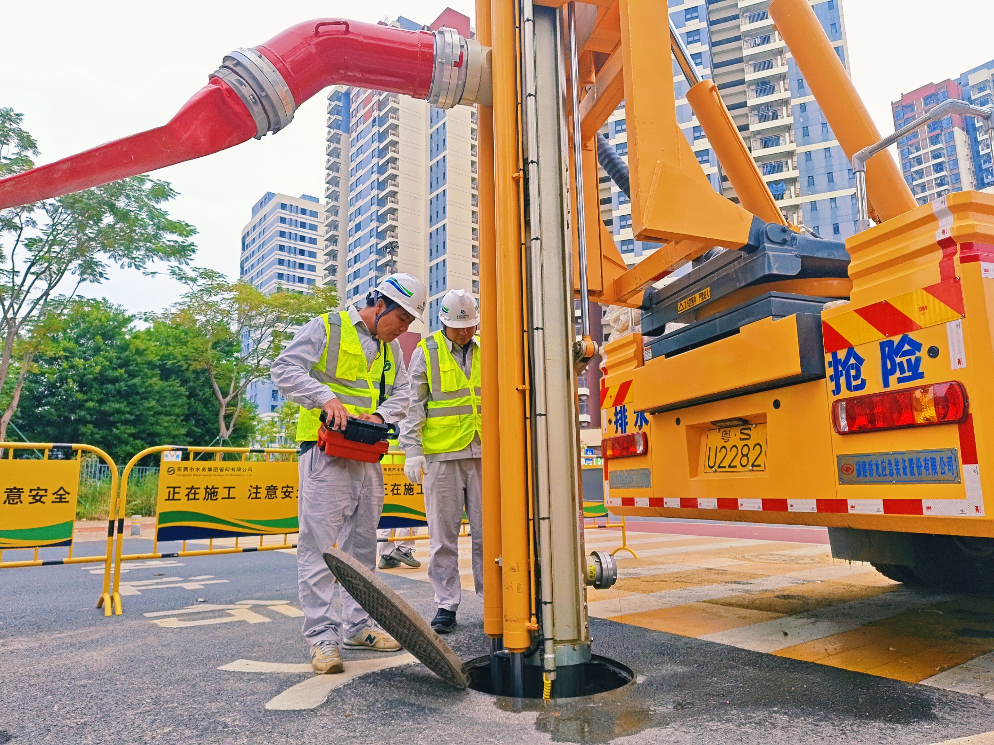 圖2  調(diào)試龍吸水.jpg